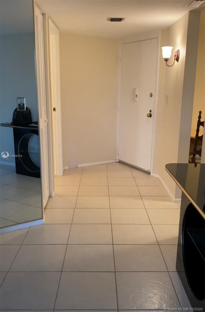 Photo of 3475 Country Club Dr #308, Aventura, Florida, 33180 -
