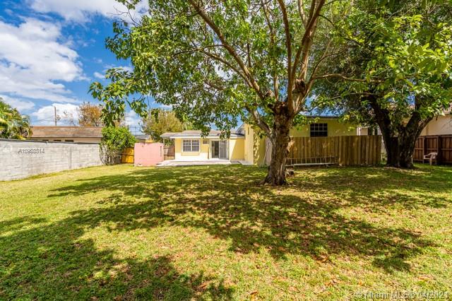 See details / 2512 sq. ft. $ 2021-04-12 0 Photo