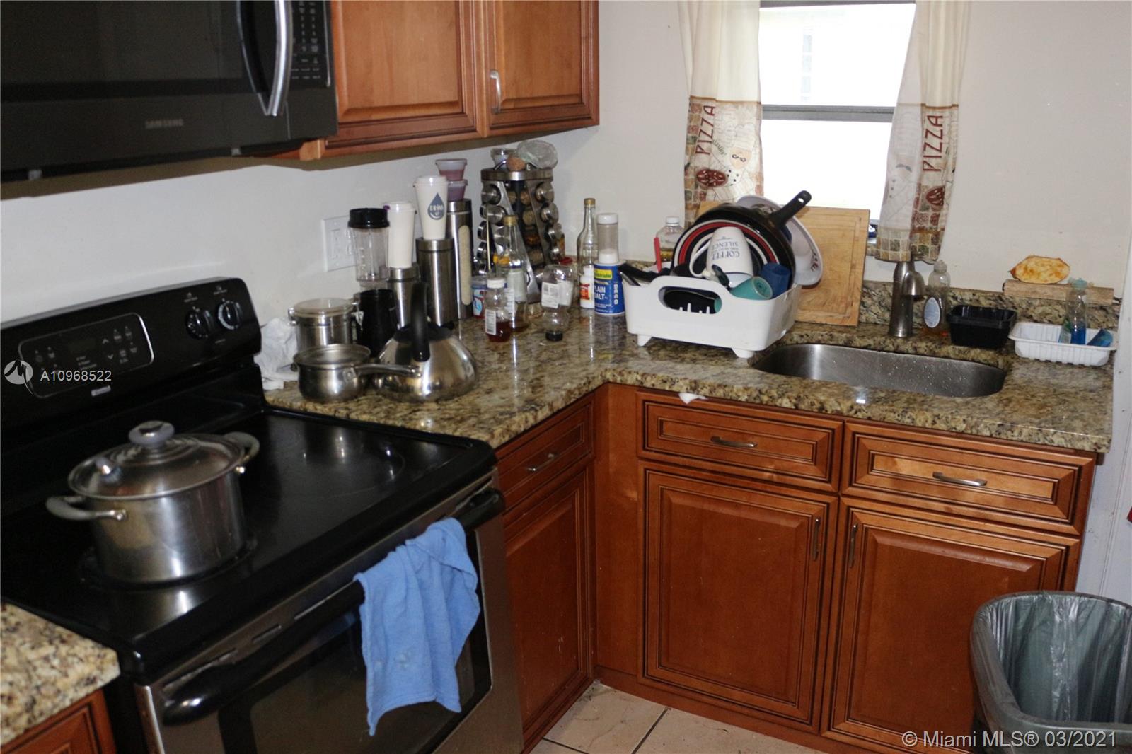 See details / 1800 sq. ft. $ 2020-12-08 0 Photo