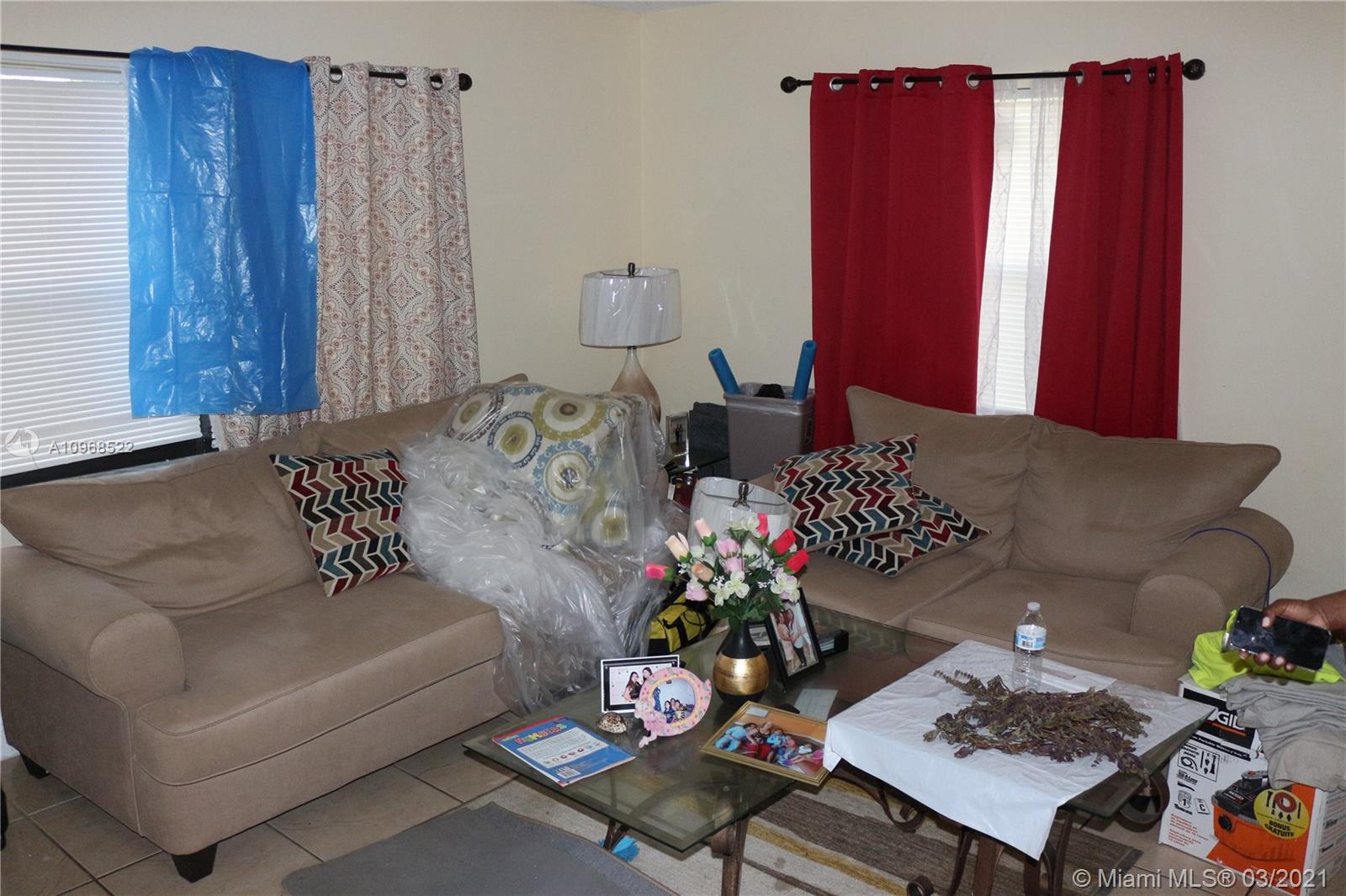 See details / 1800 sq. ft. $ 2020-12-08 0 Photo