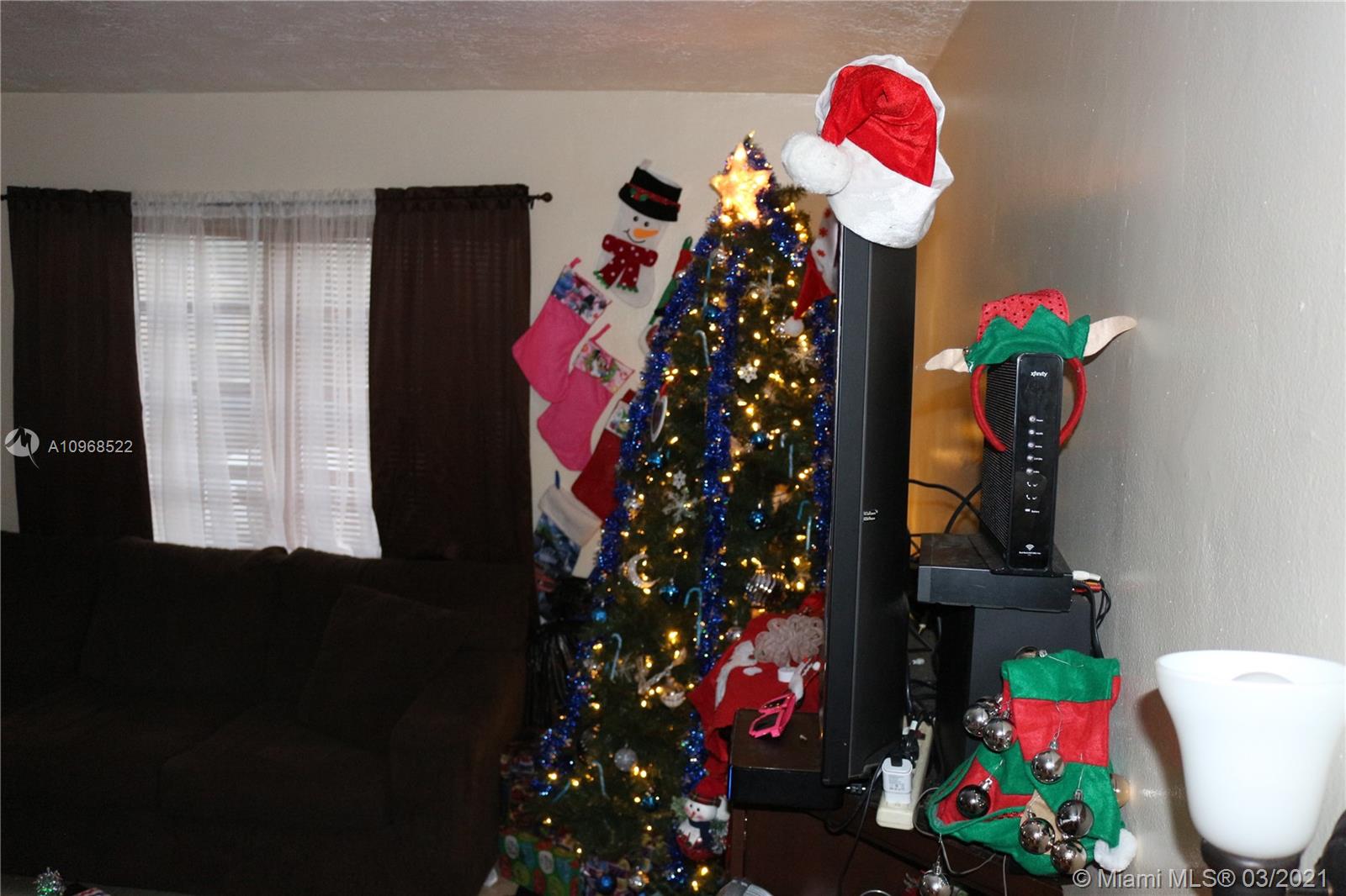 See details / 1800 sq. ft. $ 2020-12-08 0 Photo