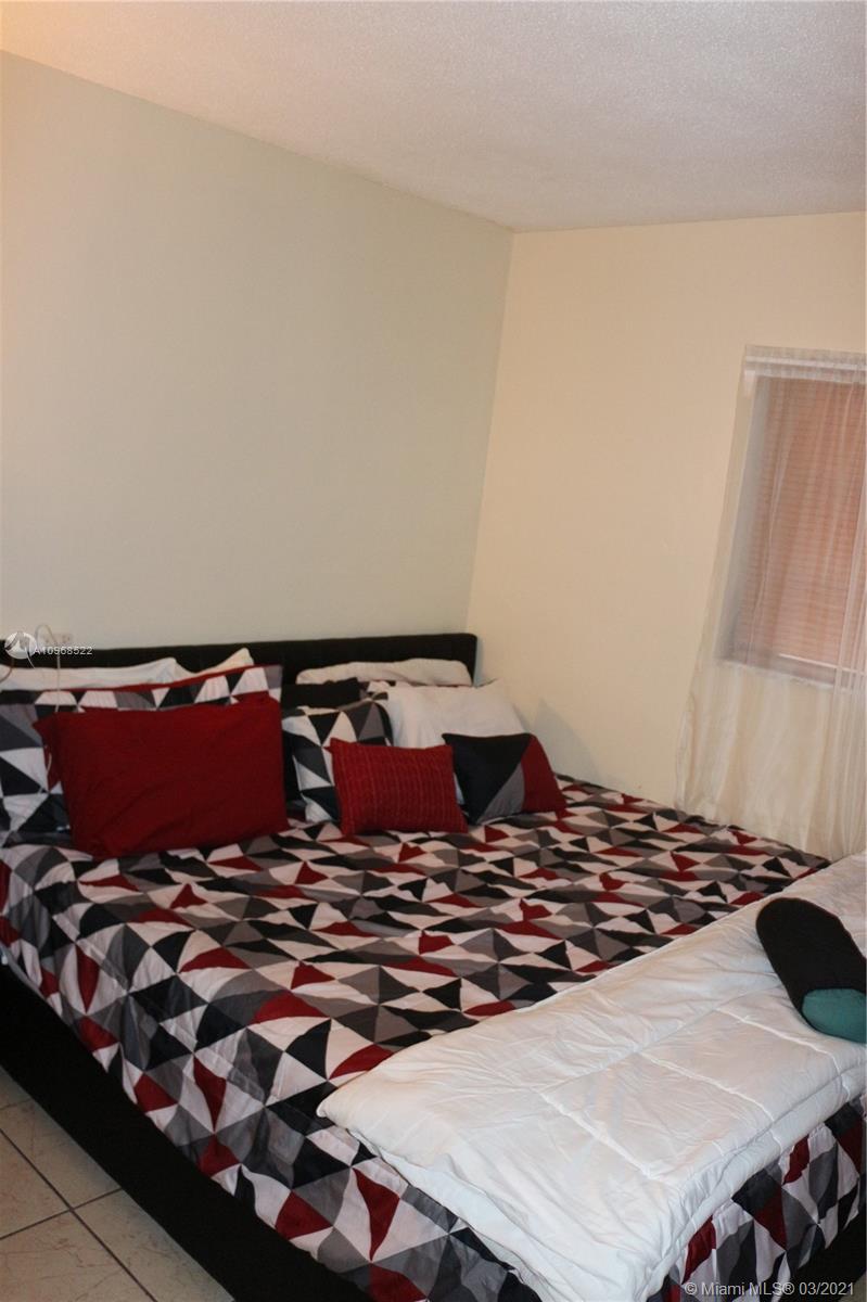 See details / 1800 sq. ft. $ 2020-12-08 0 Photo