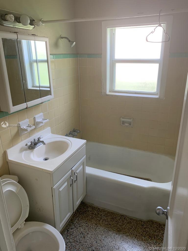 See details / 1850 sq. ft. $ 2021-01-11 0 Photo