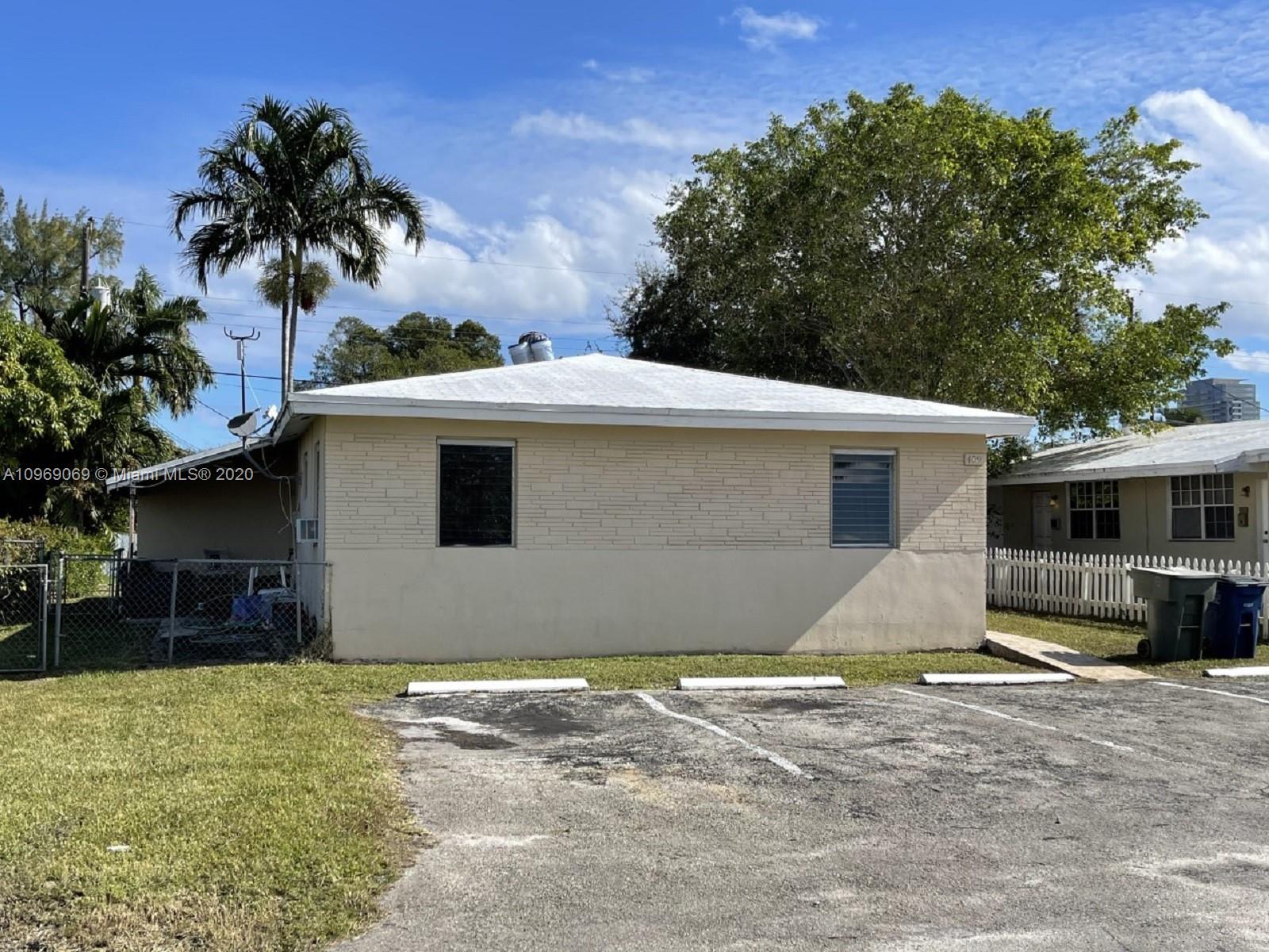 See details / 1600 sq. ft. $ 2021-02-20 0 Photo