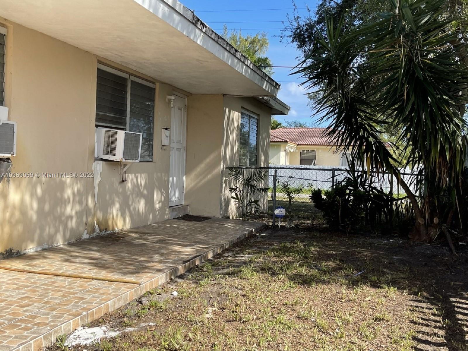See details / 1600 sq. ft. $ 2021-02-20 0 Photo