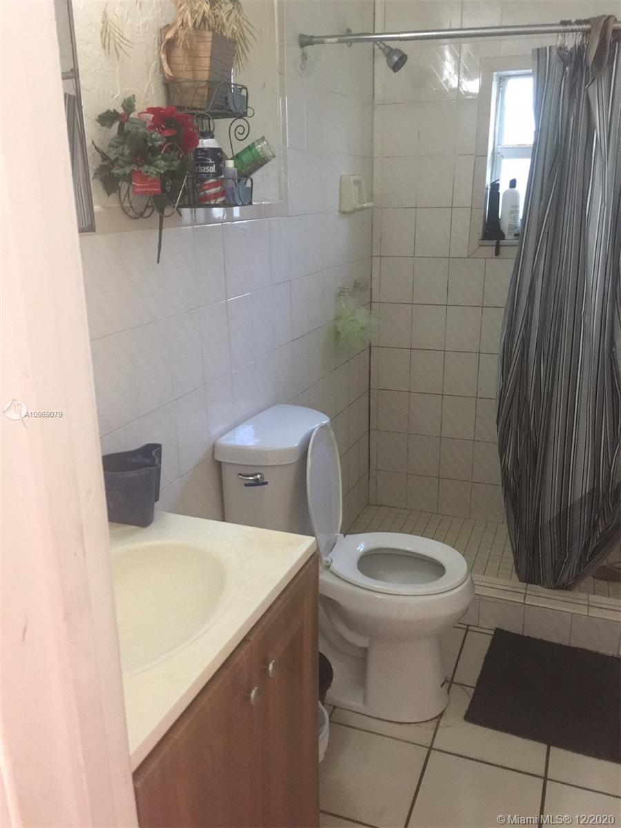 See details / 1957 sq. ft. $ 2021-01-13 0 Photo