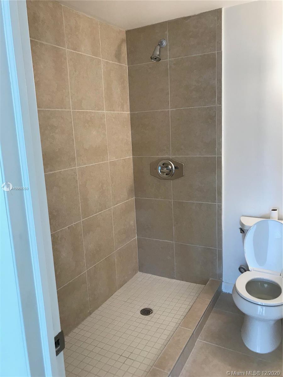 See details / 1278 sq. ft. $ 2021-01-22 0 Photo