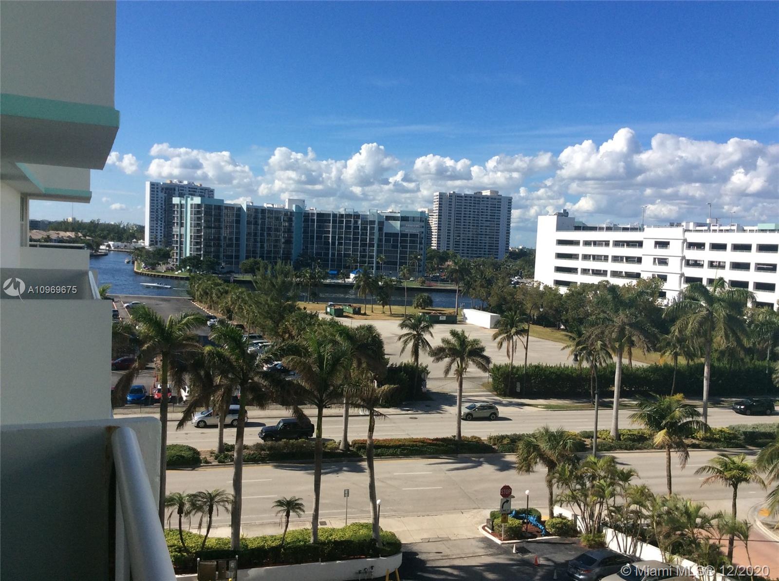 Photo of 3725 Ocean Dr #623, Hollywood, Florida, 33019 -