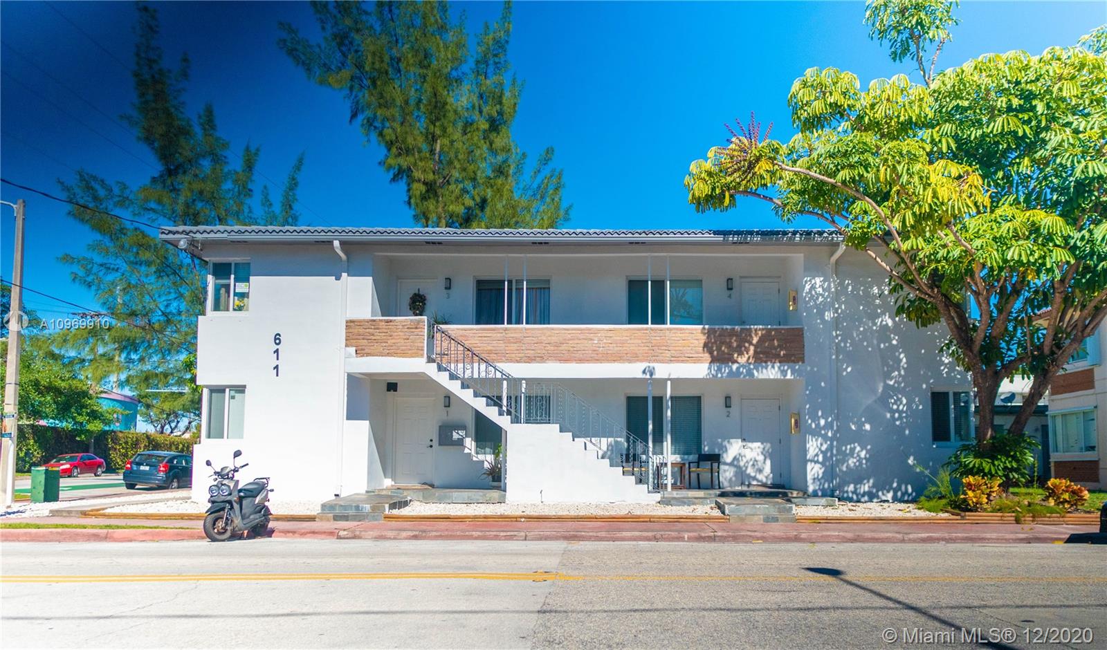 See details / 771 sq. ft. $ 2020-12-11 0 Photo