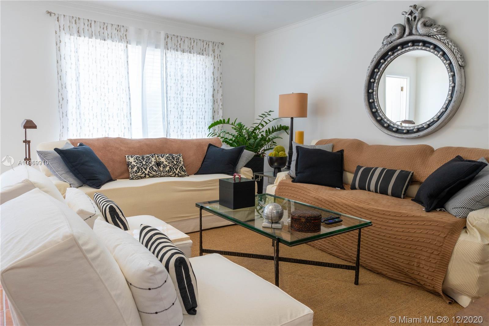 See details / 771 sq. ft. $ 2020-12-11 0 Photo