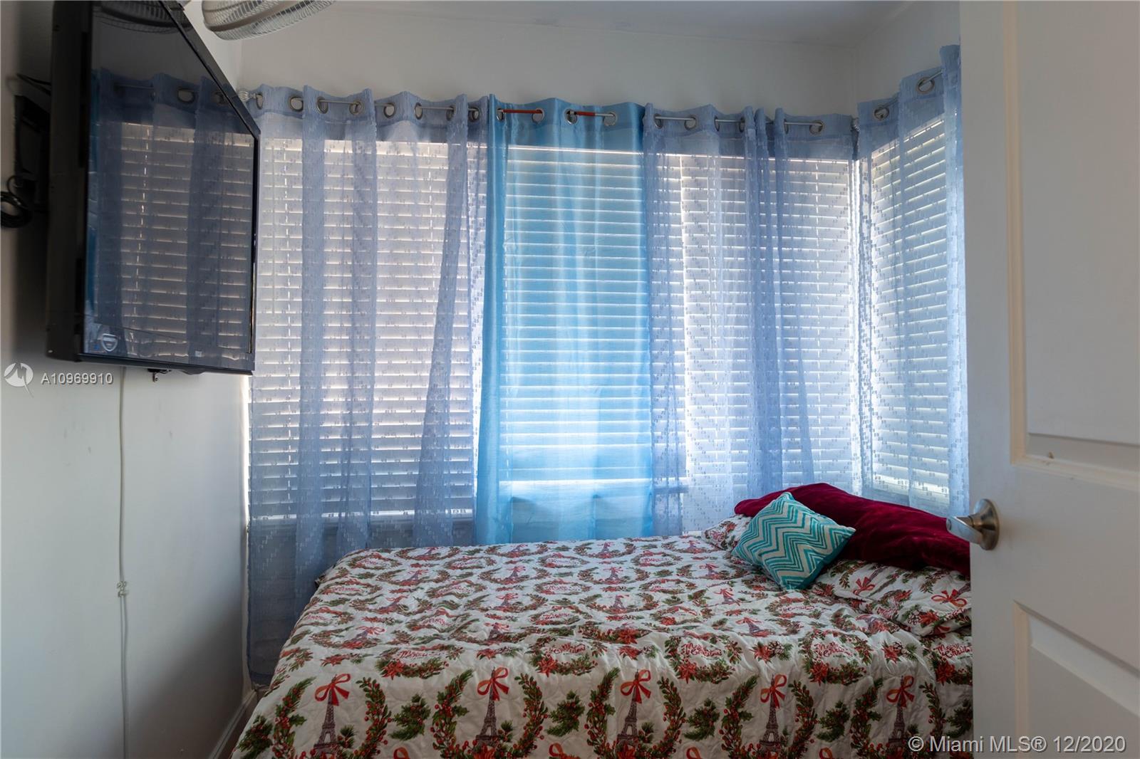 See details / 771 sq. ft. $ 2020-12-11 0 Photo