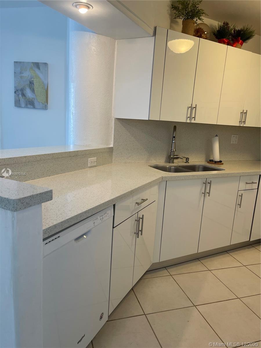 Photo of 3725 Ocean Dr #1215, Hollywood, Florida, 33019 -