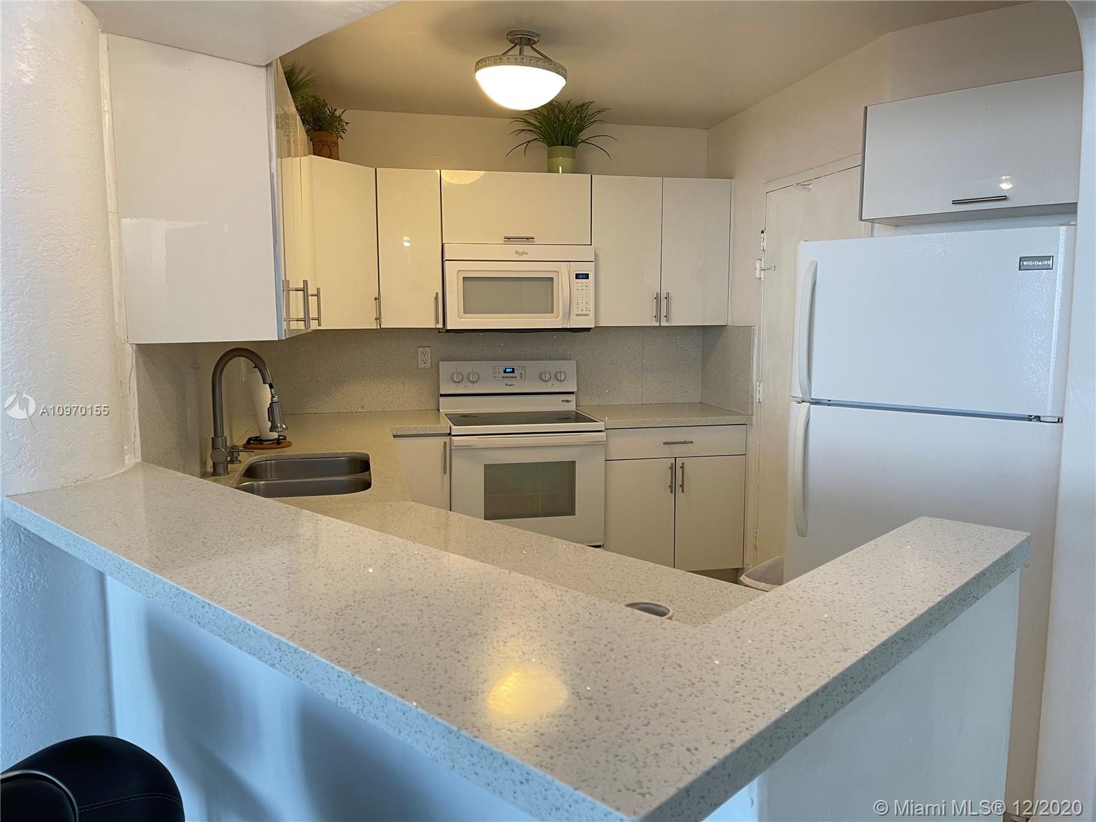 Photo of 3725 Ocean Dr #1215, Hollywood, Florida, 33019 -