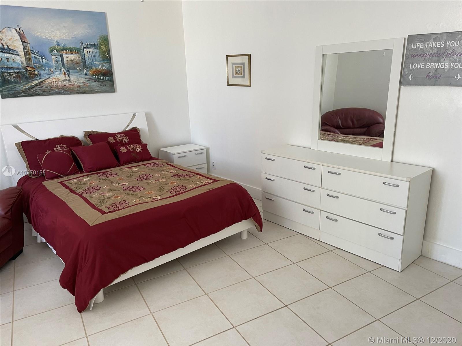 Photo of 3725 Ocean Dr #1215, Hollywood, Florida, 33019 -