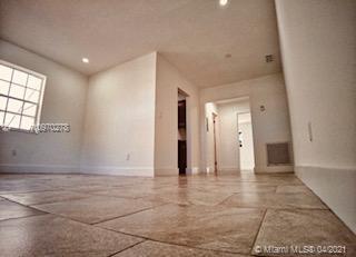 See details / 1216 sq. ft. $ 2021-04-27 0 Photo
