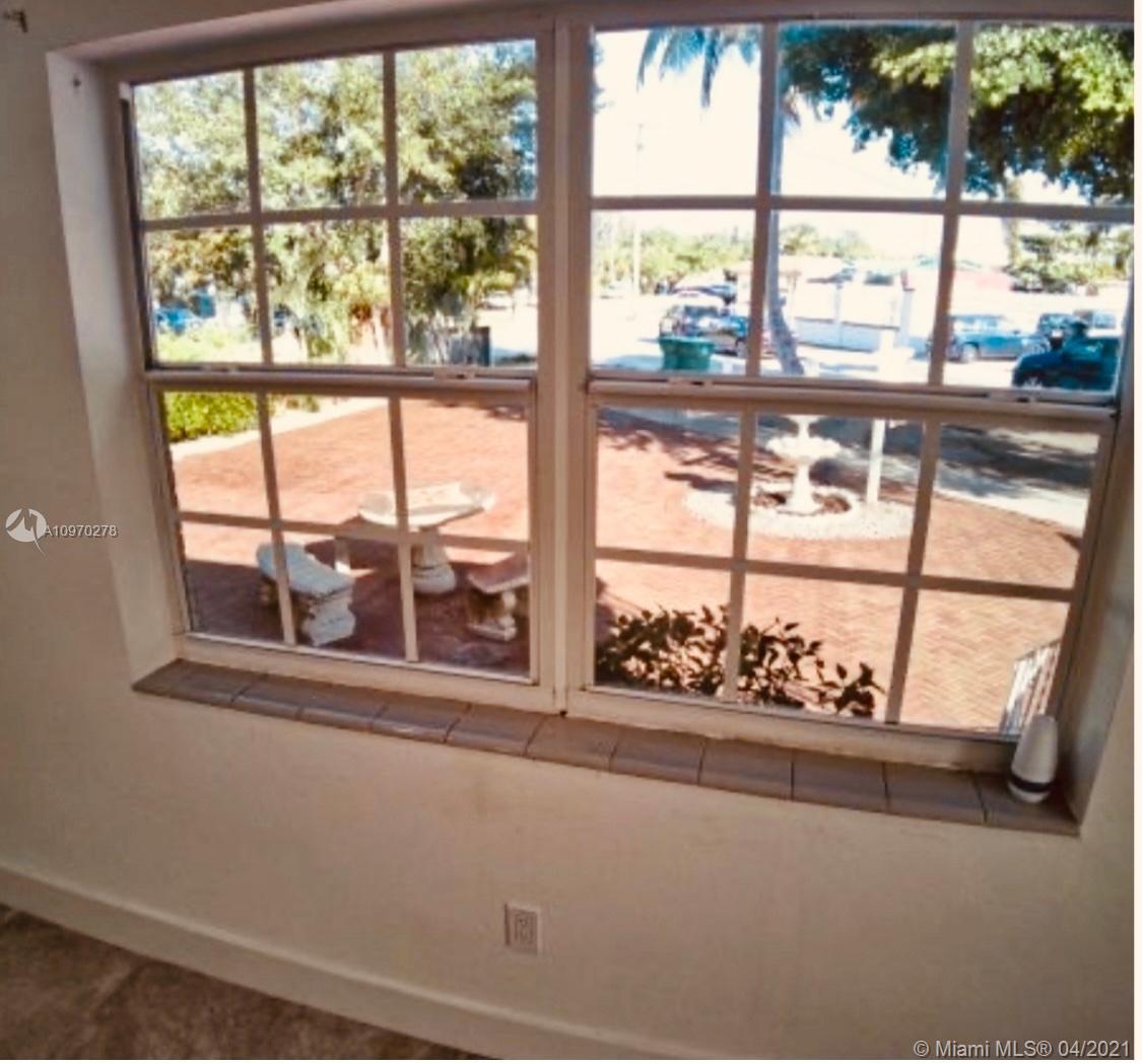 See details / 1216 sq. ft. $ 2021-04-27 0 Photo