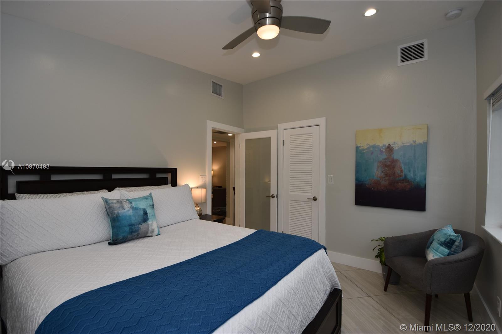 See details / 1725 sq. ft. $ 2020-12-12 0 Photo