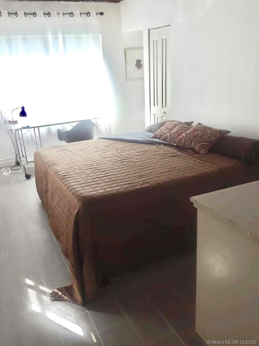 See details / 2355 sq. ft. $ 2021-01-04 0 Photo