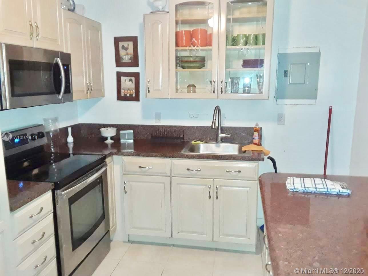 See details / 2355 sq. ft. $ 2021-01-04 0 Photo