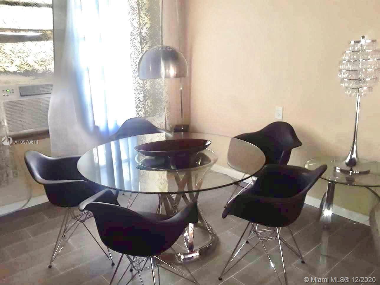 See details / 2355 sq. ft. $ 2021-01-04 0 Photo
