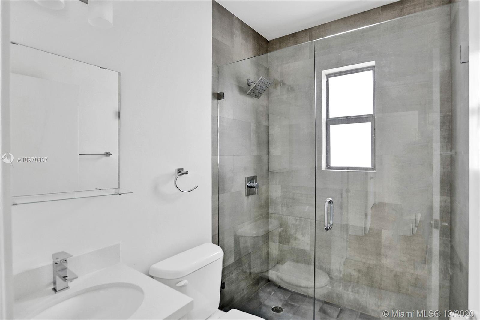 See details / sq. ft. $ 2020-12-14 0 Photo