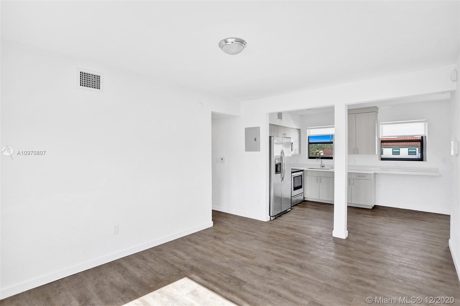 See details / sq. ft. $ 2020-12-14 0 Photo