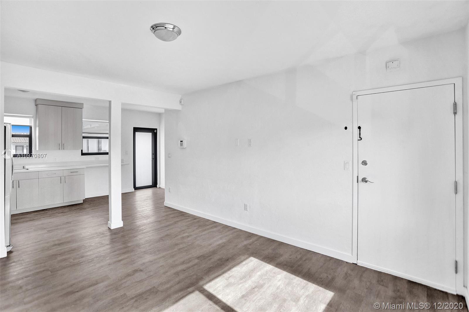See details / sq. ft. $ 2020-12-14 0 Photo