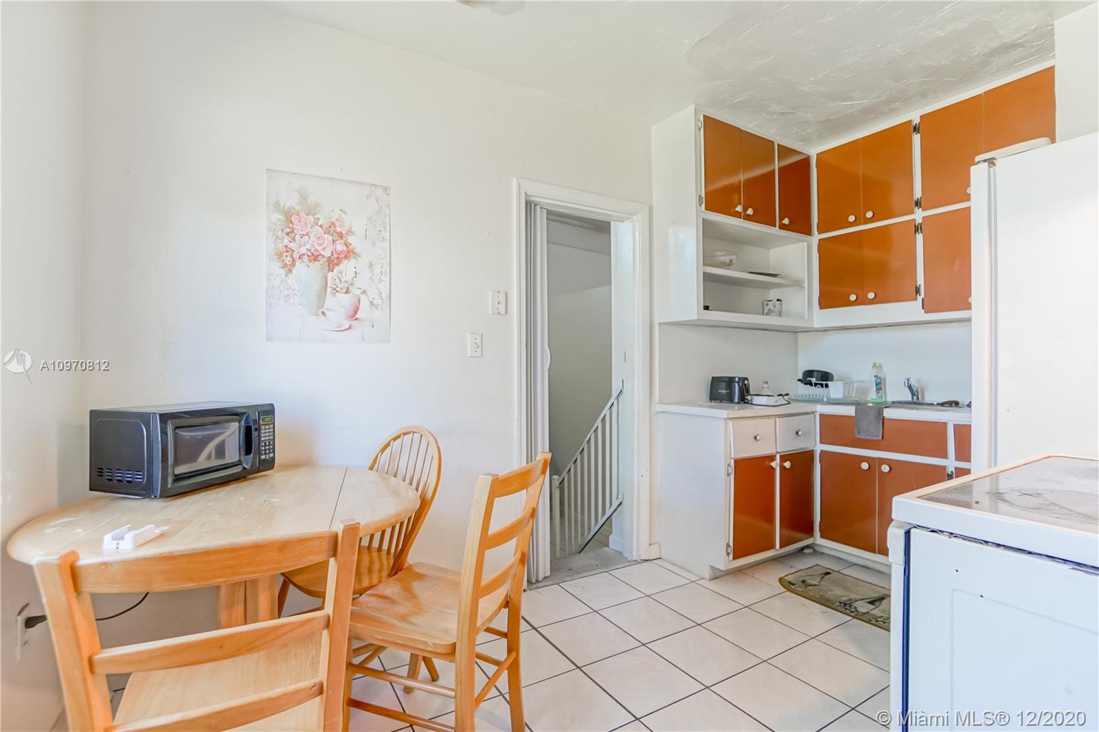 See details / 2376 sq. ft. $ 2020-12-14 0 Photo