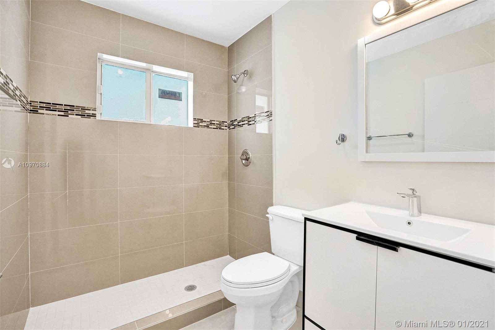 See details / 2428 sq. ft. $ 2020-12-14 0 Photo