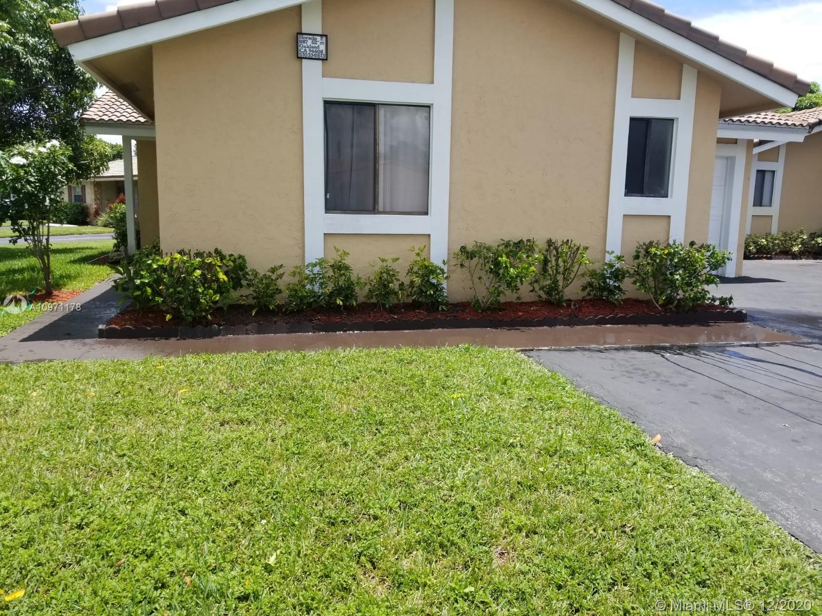 See details / 2505 sq. ft. $ 2020-12-14 0 Photo