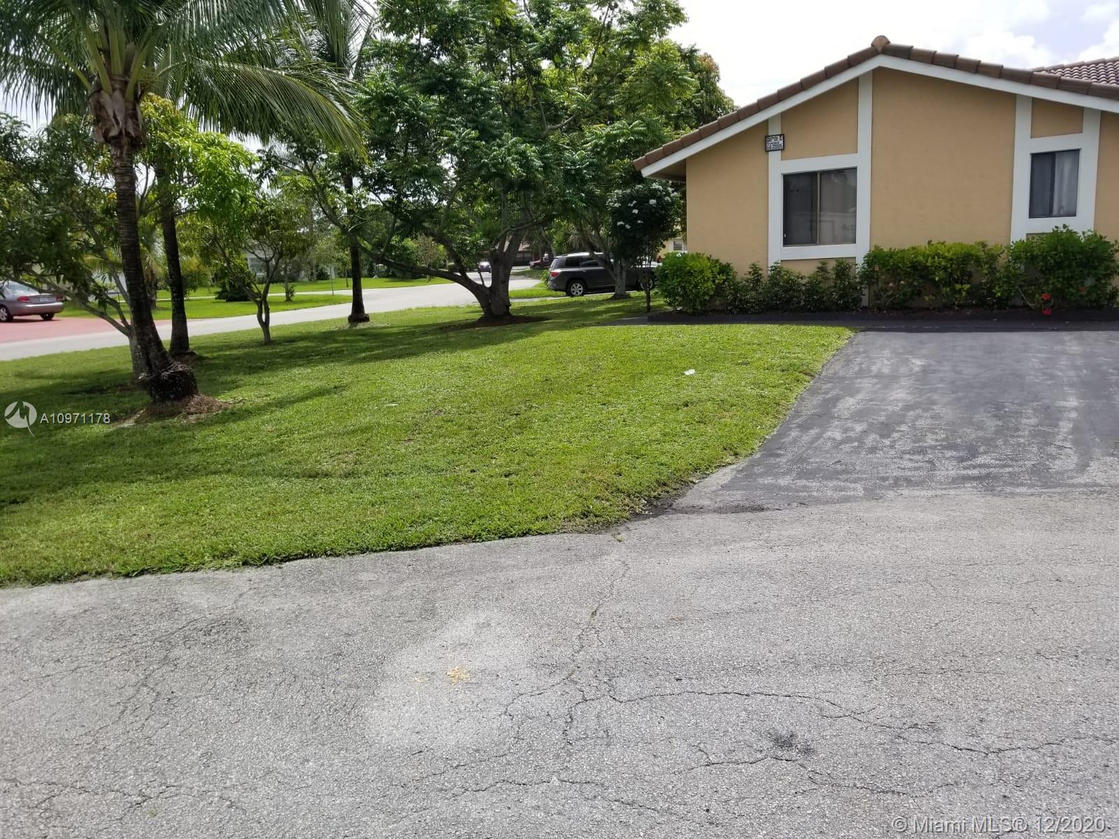 See details / 2505 sq. ft. $ 2020-12-14 0 Photo