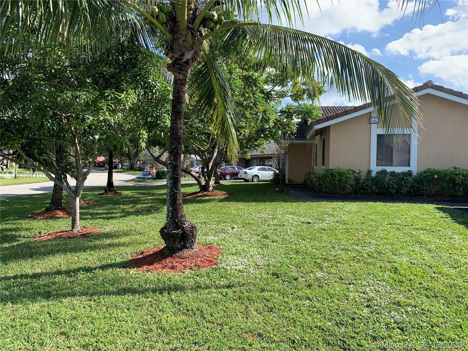 See details / 2505 sq. ft. $ 2020-12-14 0 Photo