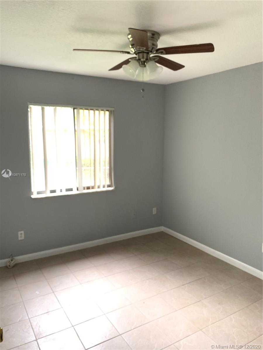 See details / 2505 sq. ft. $ 2020-12-14 0 Photo