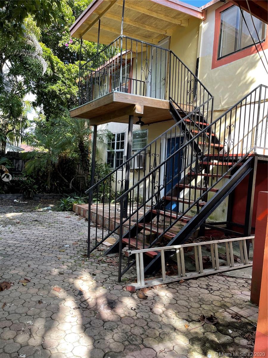 See details / 1802 sq. ft. $ 2020-12-14 0 Photo