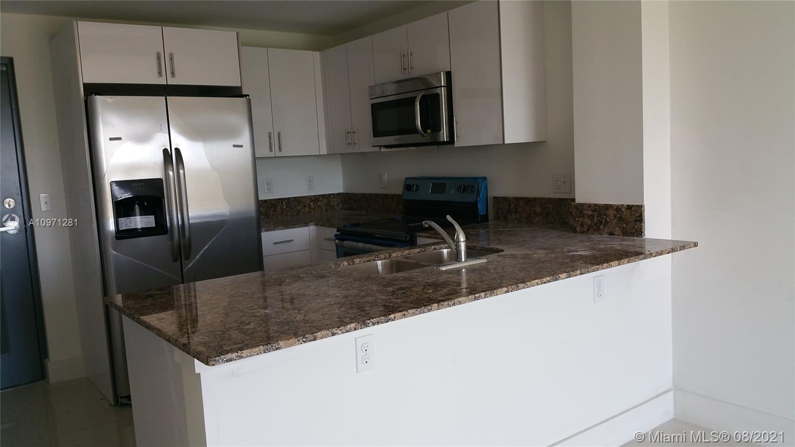 See details / 42801 sq. ft. $ 2021-02-23 0 Photo
