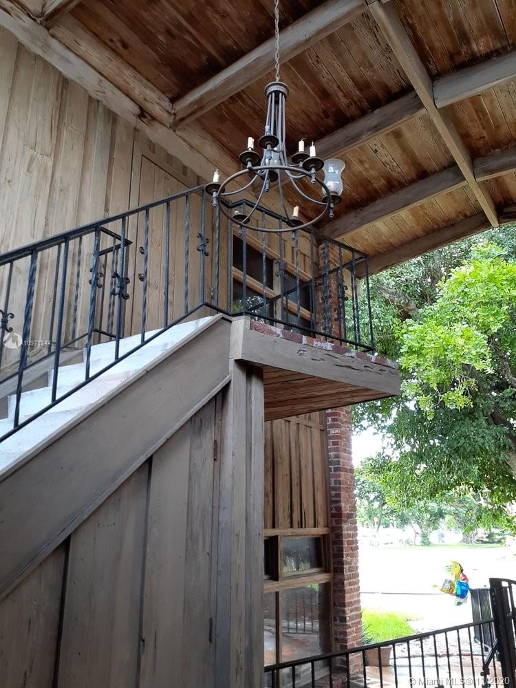 See details / sq. ft. $ 2020-12-20 0 Photo