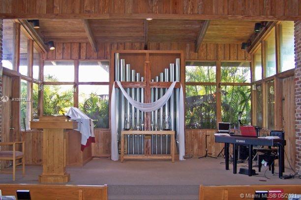 See details / sq. ft. $ 2020-12-20 0 Photo