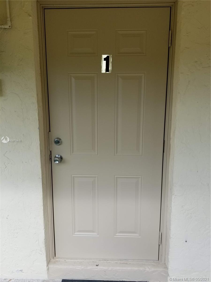 See details / 2004 sq. ft. $ 2021-02-18 0 Photo