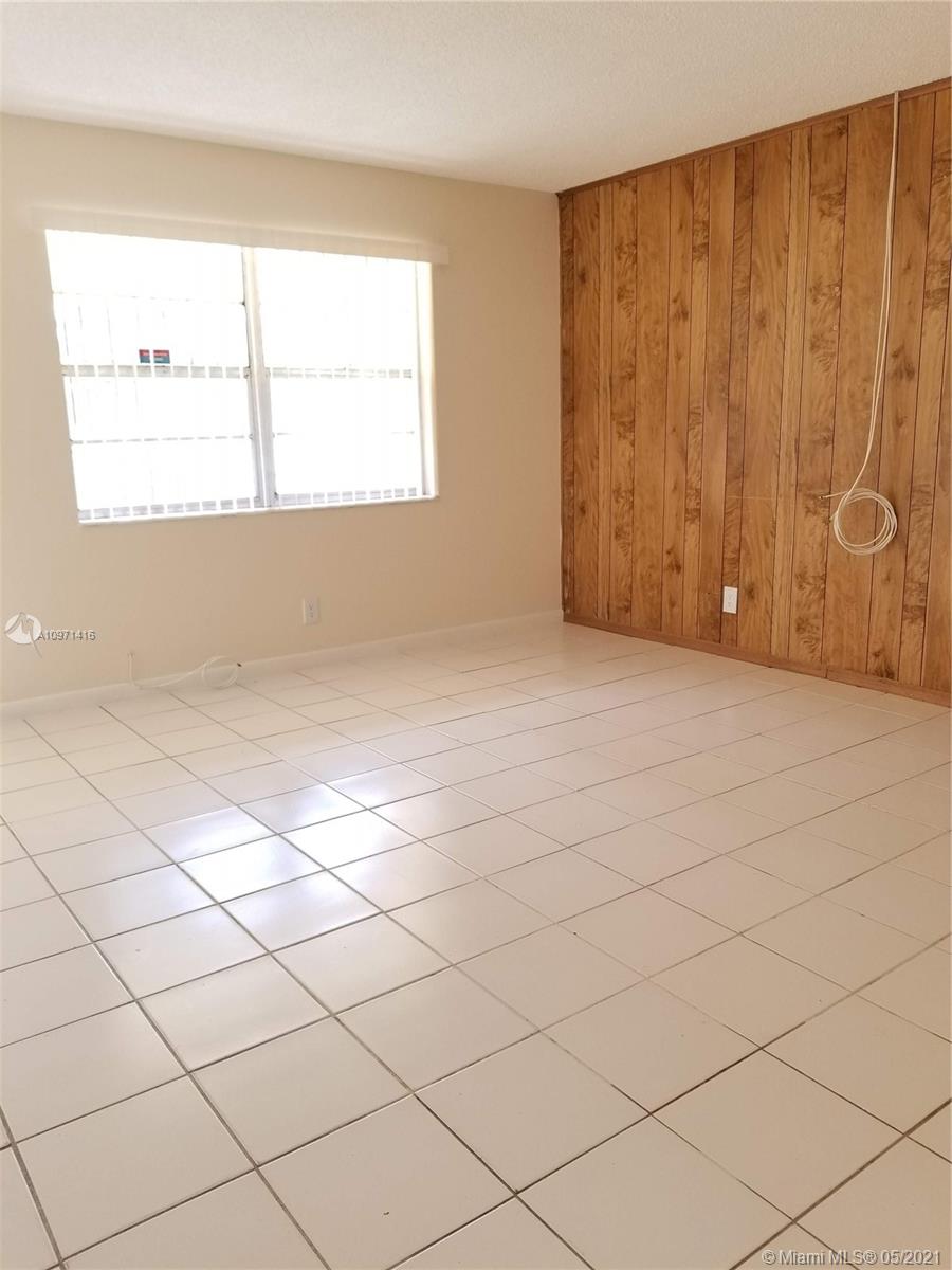 See details / 2004 sq. ft. $ 2021-02-18 0 Photo