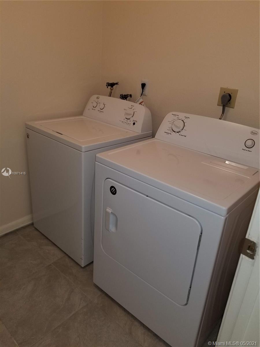 See details / 2004 sq. ft. $ 2021-02-18 0 Photo