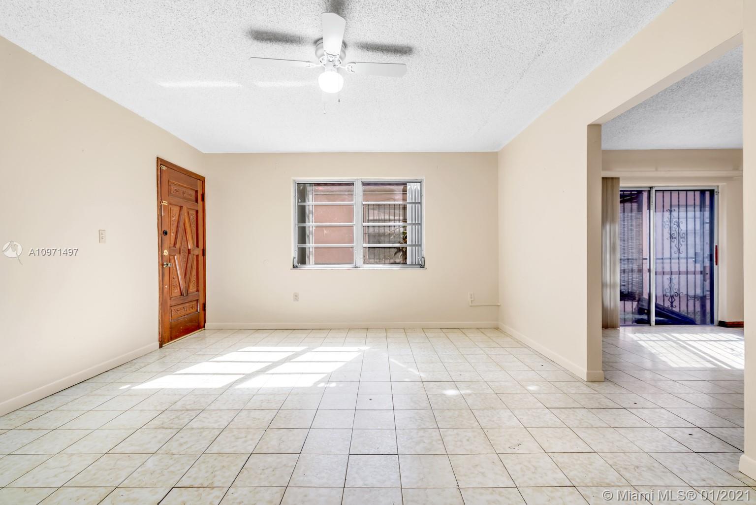 See details / 2984 sq. ft. $ 2020-12-15 0 Photo