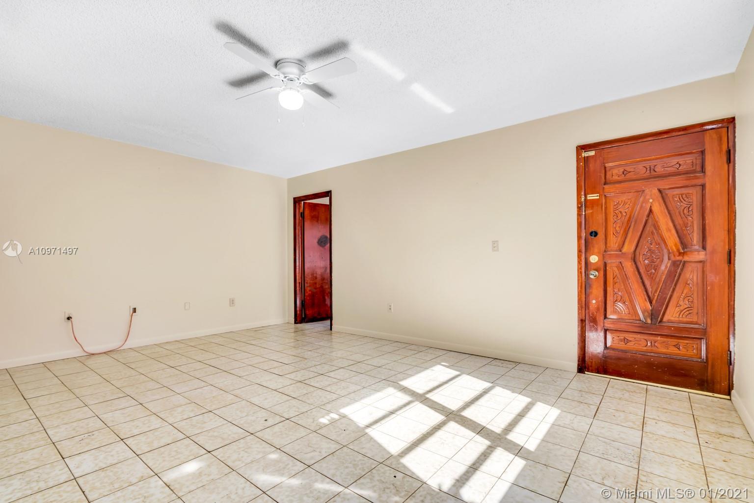 See details / 2984 sq. ft. $ 2020-12-15 0 Photo