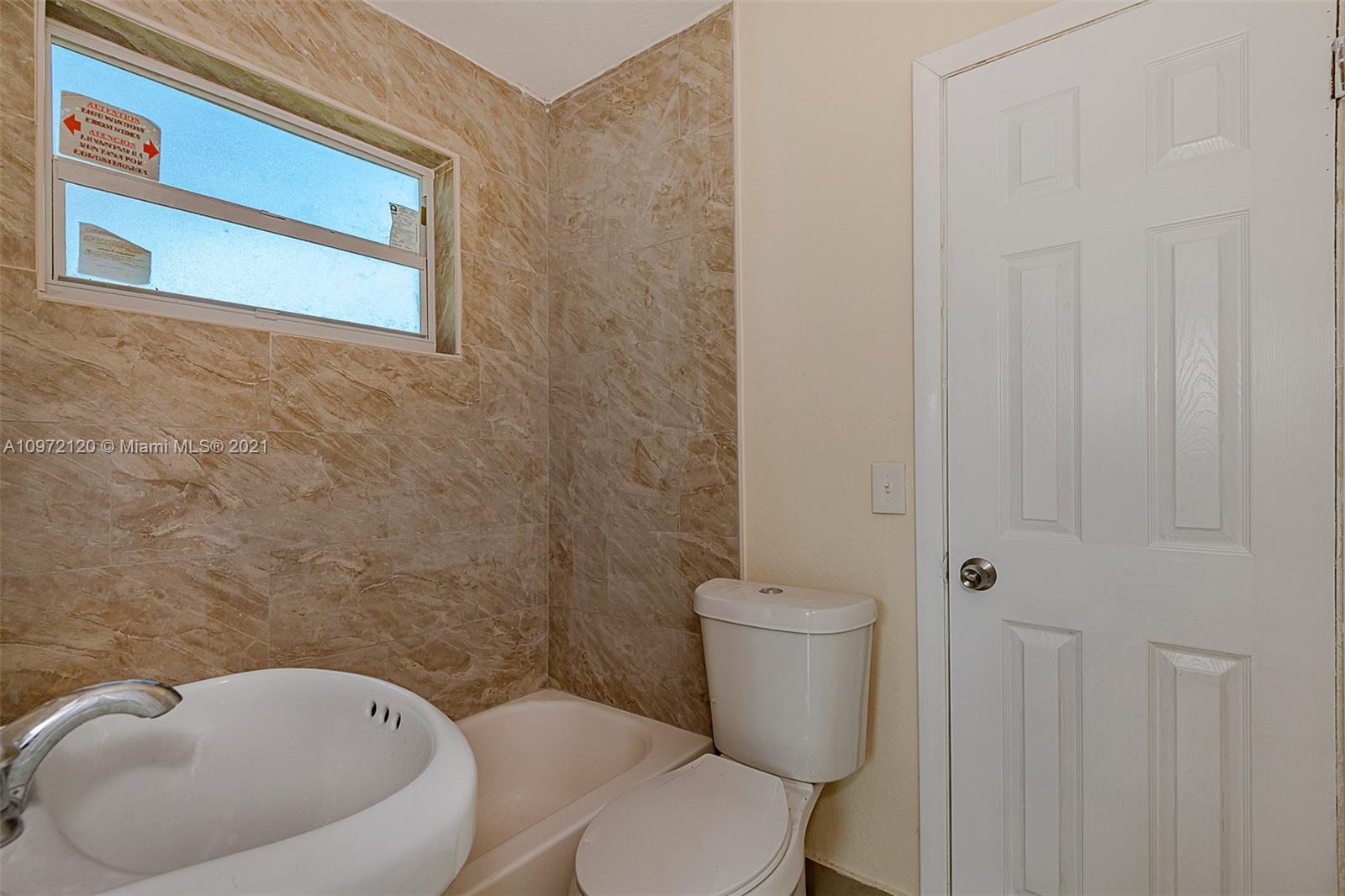 See details / 1113 sq. ft. $ 2020-12-16 0 Photo
