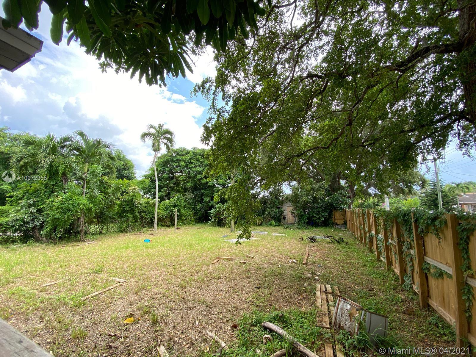 See details / 1575 sq. ft. $ 2020-12-17 0 Photo