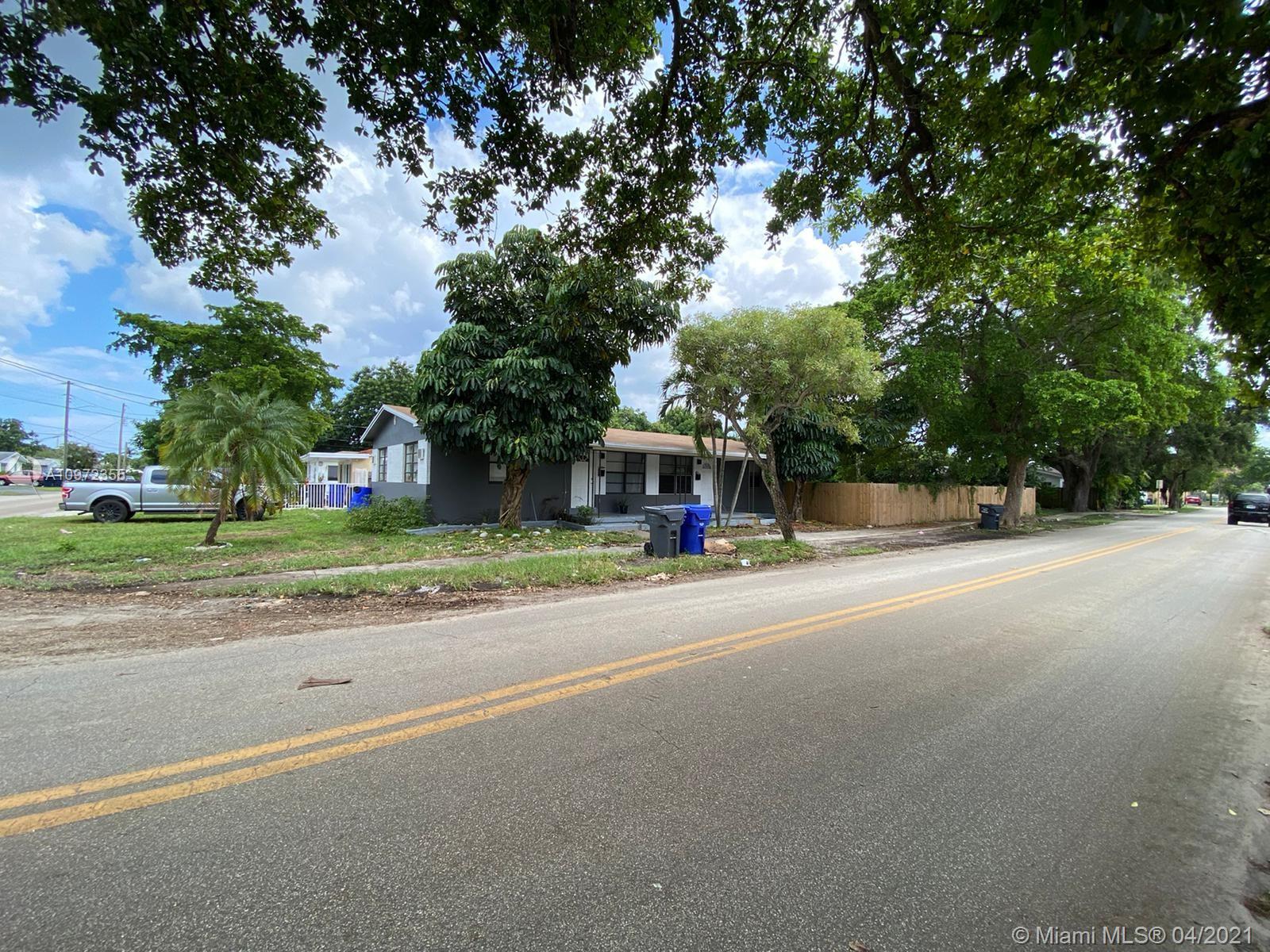 See details / 1575 sq. ft. $ 2020-12-17 0 Photo