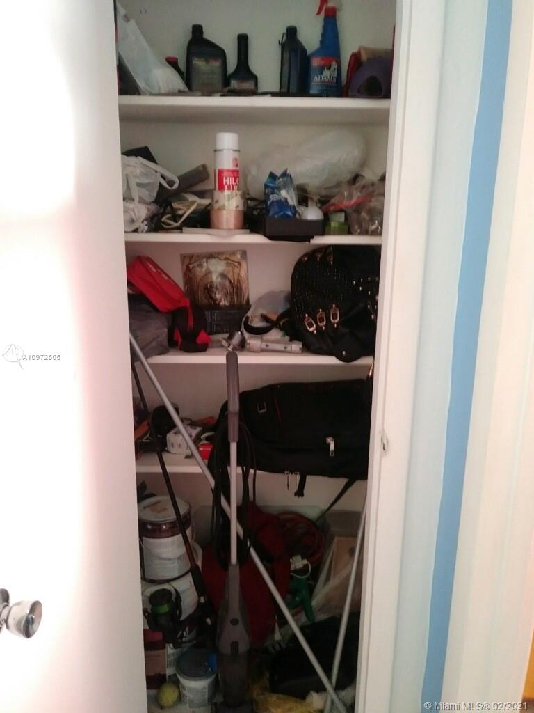 See details / 1378 sq. ft. $ 2021-02-05 0 Photo