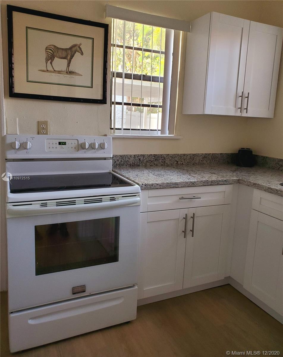 See details / sq. ft. $ 2020-12-17 0 Photo