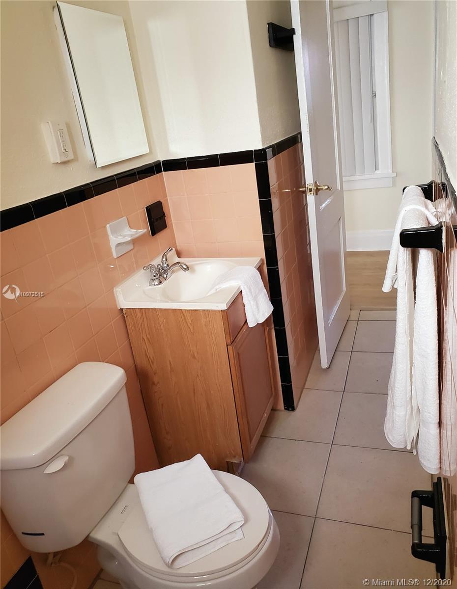 See details / sq. ft. $ 2020-12-17 0 Photo