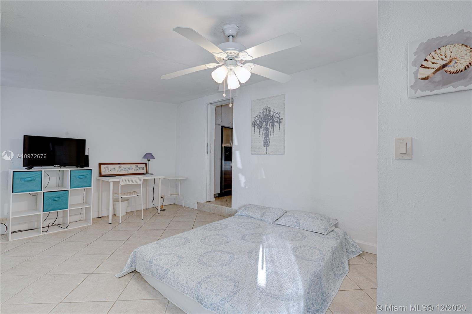 See details / 1900 sq. ft. $ 2021-02-01 0 Photo