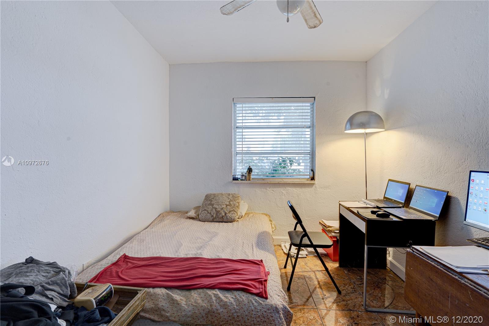 See details / 1900 sq. ft. $ 2021-02-01 0 Photo